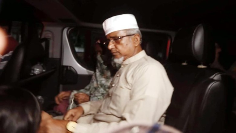এমপি গাজী নজরুল ও তার প্রথম স্ত্রী গ্রেফতার